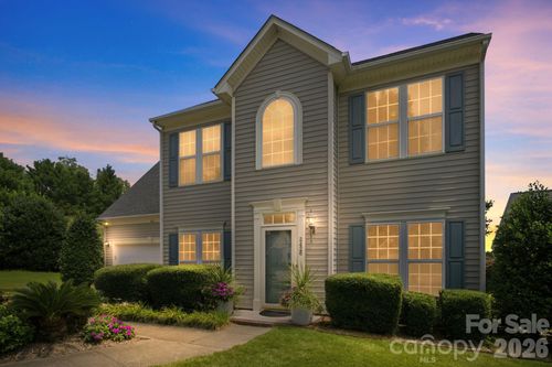 2426 Smith Cove Rd, Denver, NC, 28037-7004 | Card Image