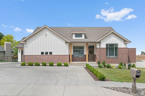 3022 S 500 W, Bountiful, UT, 84010-8355 | Card Image