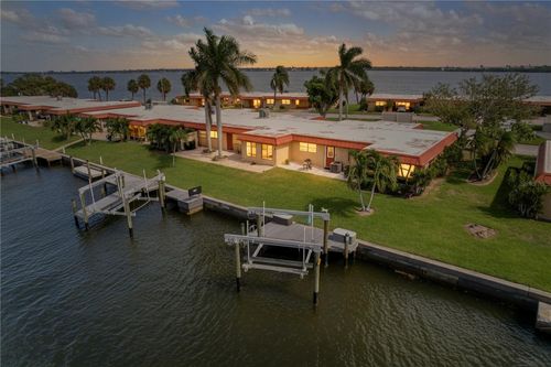127-3852 Catalina Drive, BRADENTON, FL, 34210 | Card Image