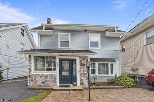 147 Clinton Ave, Clifton, NJ, 07011-3305 | Card Image