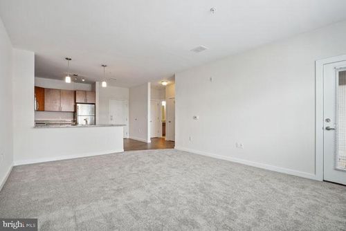 1b-1-1211-131 Bridge Street, PHOENIXVILLE, PA, 19460 | Card Image