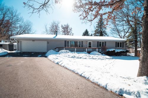 W2775 Circle Drive, GREEN LAKE, WI, 53946 | Card Image