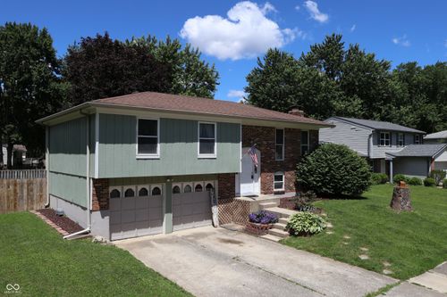11309 Hartford Ln, Fishers, IN, 46038-1930 | Card Image