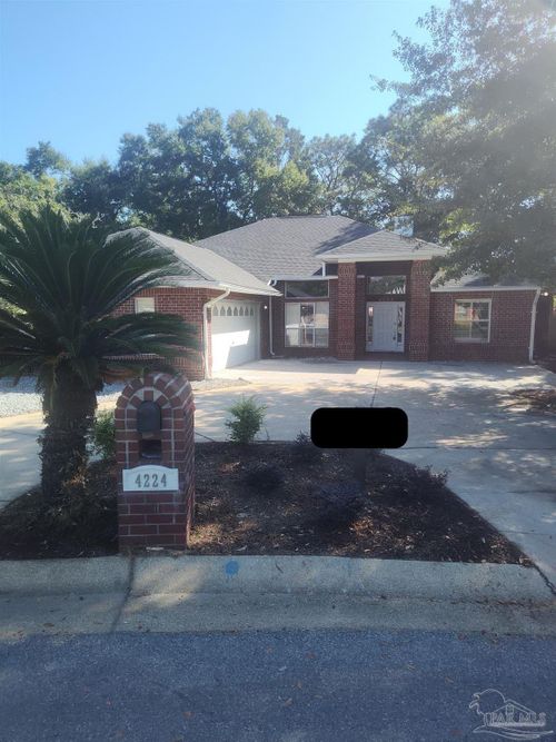 4224 Brighton Dr, Pensacola, FL, 32504 | Card Image