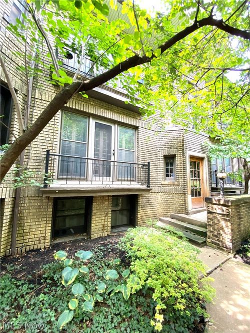 unit-1-2469 Overlook Road, Cleveland Heights, OH, 44106 | Card Image