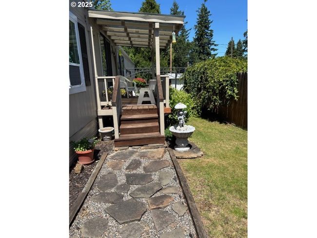 Yard-Side | Image 8