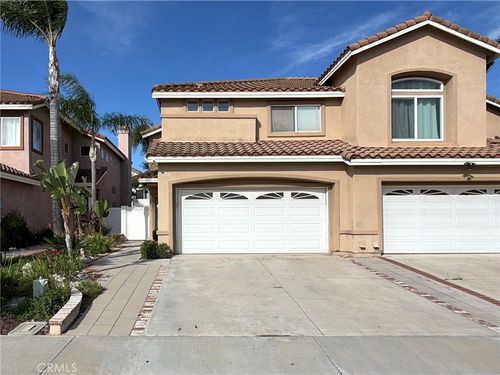 19511 Highridge Way, Lake Forest, CA, 92679-1615 | Card Image