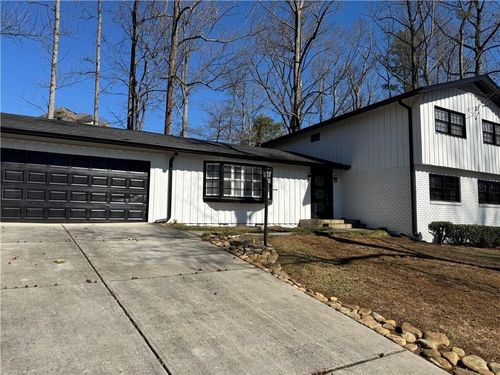 4832 Valley View Ct, Dunwoody, GA, 30338-4819 | Card Image