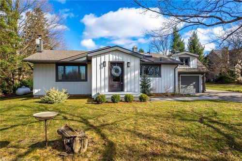 88 Concession 7 E, Millgrove, ON, L8B1T3 | Card Image