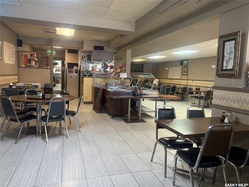 210 Main St, Rosetown, SK, S0L2V0 | Card Image