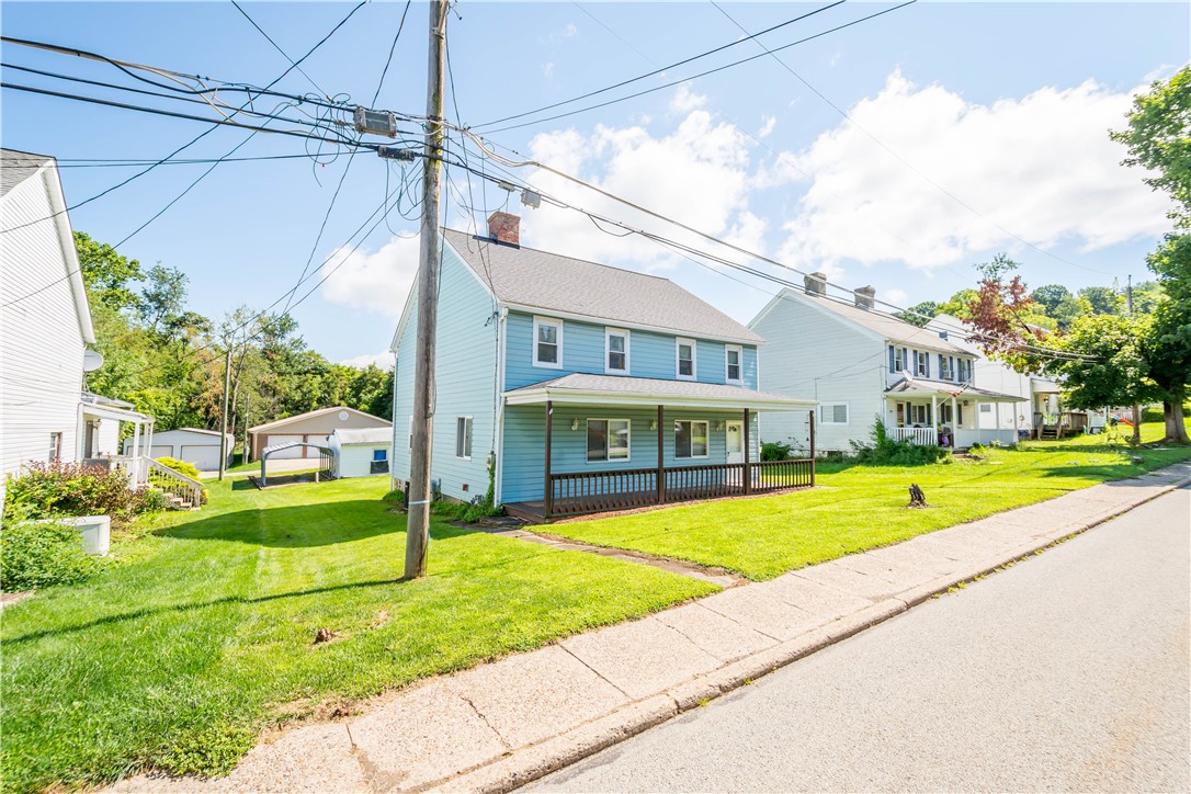 Residential in Ellsworth Boro 3