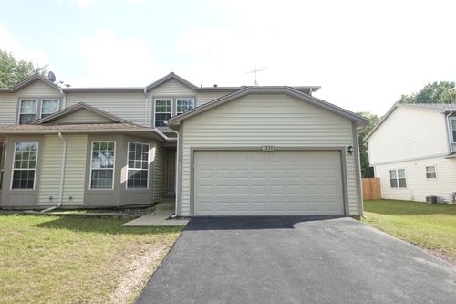 1230-1230 Oak Ridge Dr, Streamwood, IL, 60107-2172 | Card Image