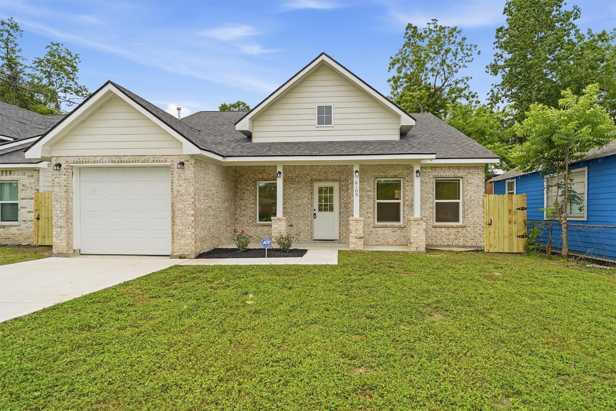 Residential Lease in Texas City