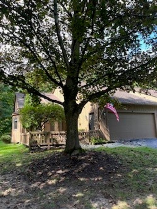 9 Circle Wood Road, Penfield, NY, 14625 | Card Image