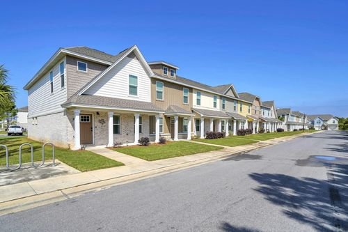 7-400 Mattie M Kelly Blvd, Destin, FL, 32541-3226 | Card Image