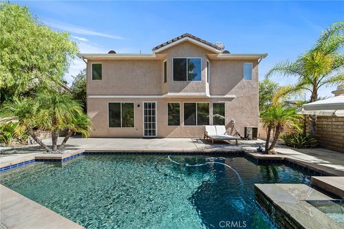 29027 Raintree Ln, Santa Clarita, CA, 91390-4179 | Card Image