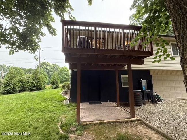 7098 E Fork Rd, House other with 3 bedrooms, 2 bathrooms and 2 parking in High Point NC | Image 4