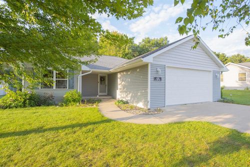 420 Red Tail Drive, AMHERST, WI, 54406 | Card Image