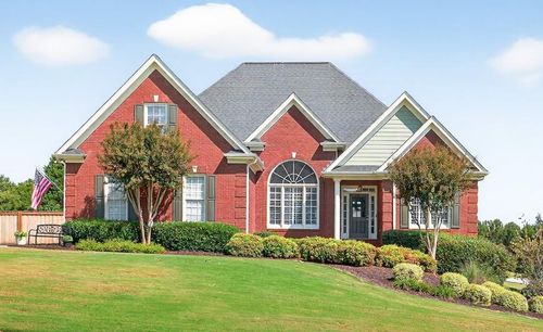53 Reece Dr, Hoschton, GA, 30548-4301 | Card Image