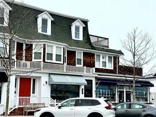3-94 Main St, Southampton, NY, 11968-4834 | Card Image