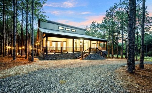 424 Tall Timber Trail, Broken Bow, OK, 74728 | Card Image