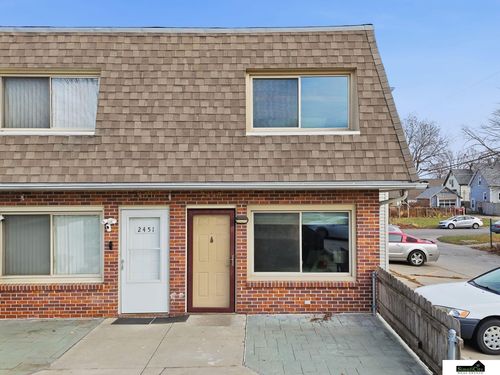 2449u-2449 U St, Lincoln, NE, 68503-3062 | Card Image