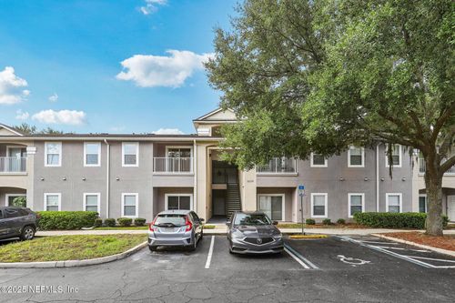 113-6070 Maggies Cir, JACKSONVILLE, FL, 32244-8526 | Card Image