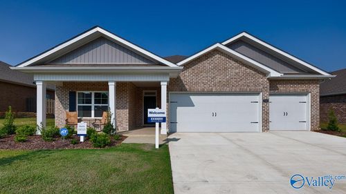 7045 Regency Ln, Gurley, AL, 35748-7017 | Card Image
