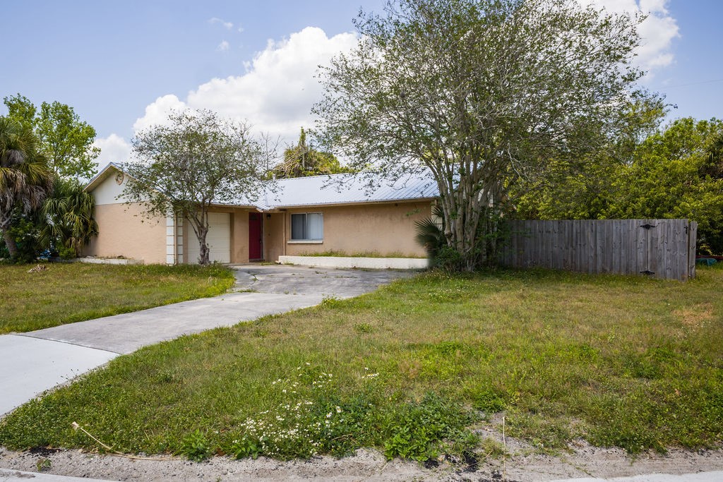 Matthew Dr, Rockledge, FL 32955
