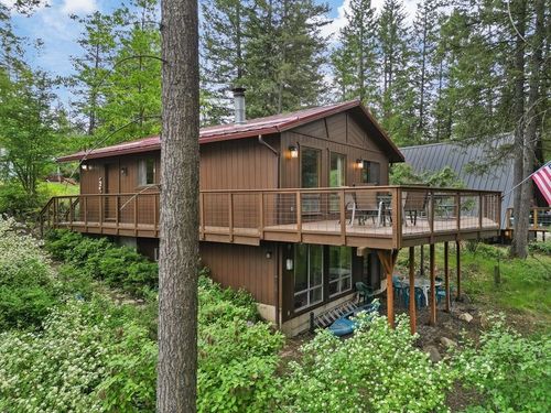 4565 Woodland Shores Dr, Loon Lake, WA, 99148-9783 | Card Image