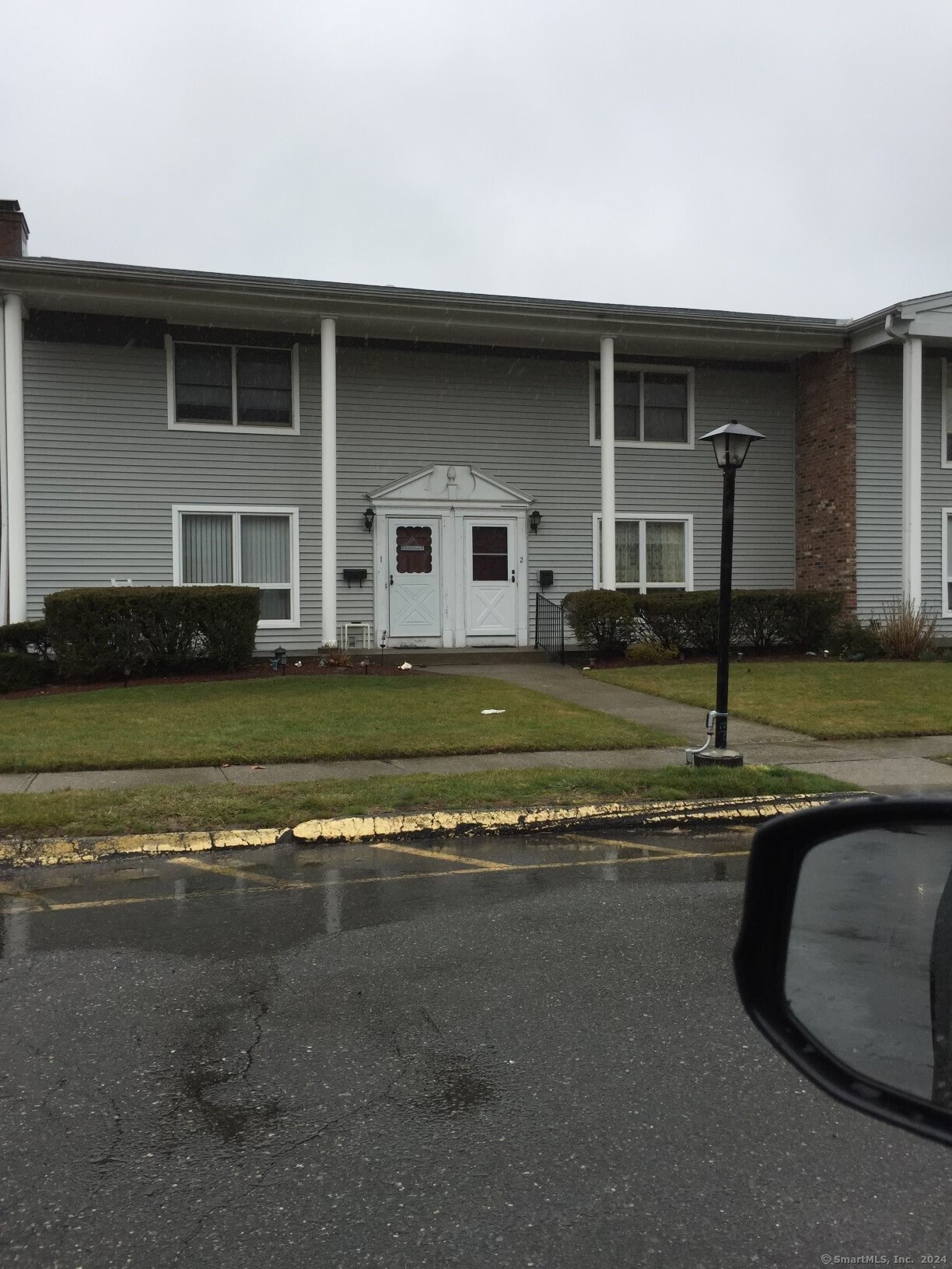 2 2 Carriage Path N, For Rent in Milford Zoocasa