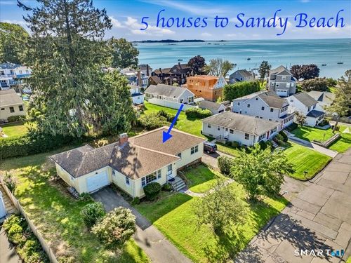 15 3rd Ave, Branford, CT, 06405-5427 | Card Image