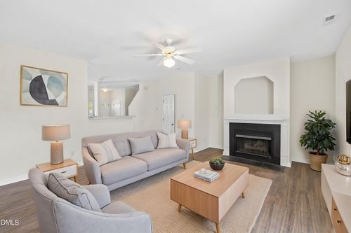 8309 Glenwood Springs Ct, Raleigh, NC, 27616-6632 | Card Image