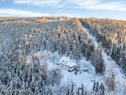 1710 Black Sand Rd, Fairbanks, AK, 99712-2057 | Card Image