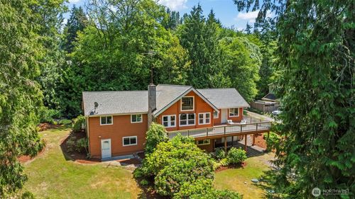 12170 Viewcrest Pl Ne, Bainbridge Island, WA, 98110-4315 | Card Image
