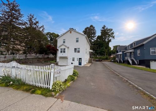 1-a-front-50 Lincoln Ave, Danbury, CT, 06810-7991 | Card Image