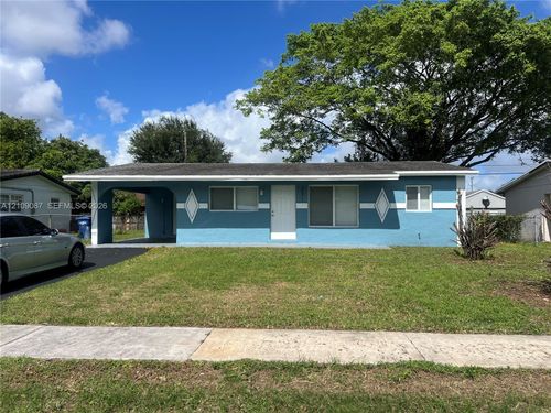 3571 Nw 7th Ct, Lauderhill, FL, 33311-6404 | Card Image