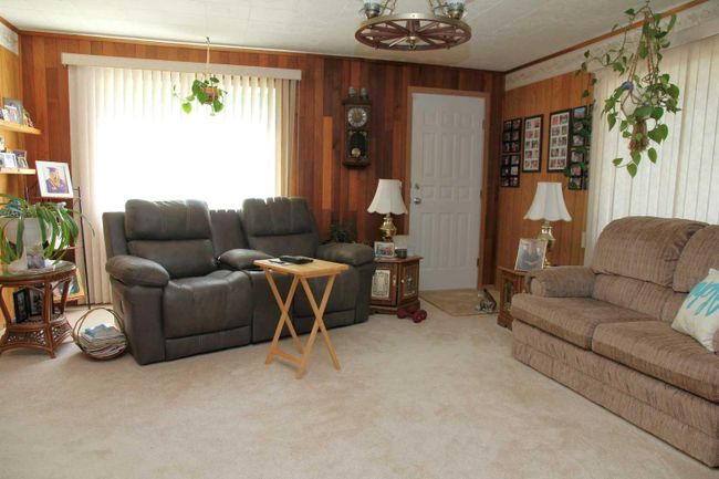 522 1 Street, Home with 2 bedrooms, 1 bathrooms and 3 parking in Loon Lake SK | Image 12