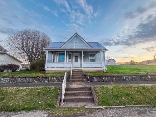 208 Stealey St, Middlebourne, WV, 26149-9633 | Card Image