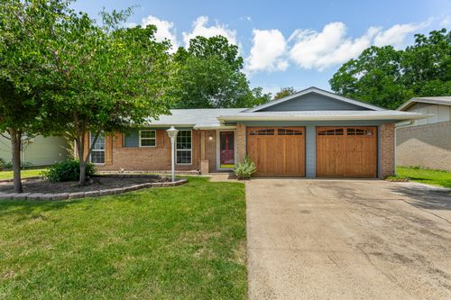 117 Bellaire Dr, Denton, TX, 76209-6401 | Card Image