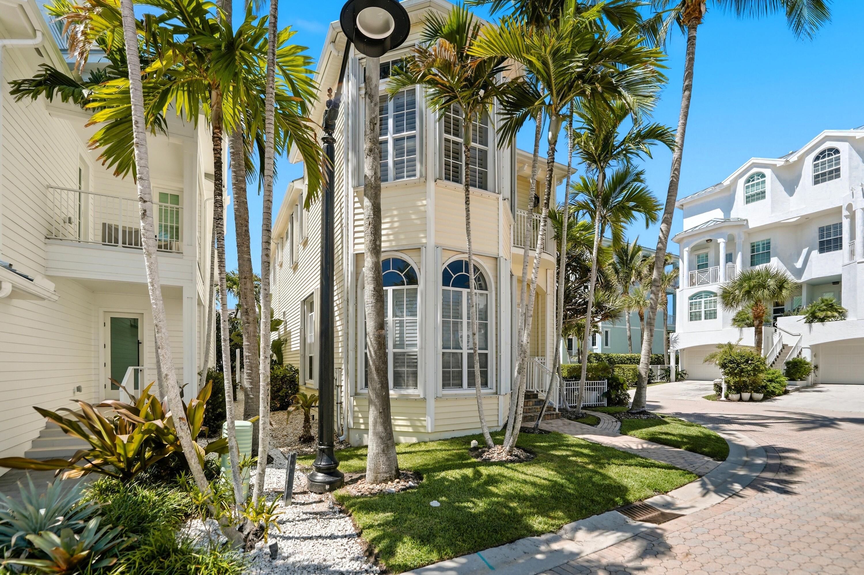 Residential in Jupiter 5