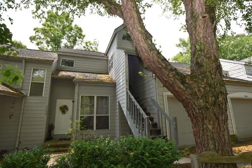 1942 E Bay Pointe Dr, Bloomington, IN, 47401-8136 | Card Image