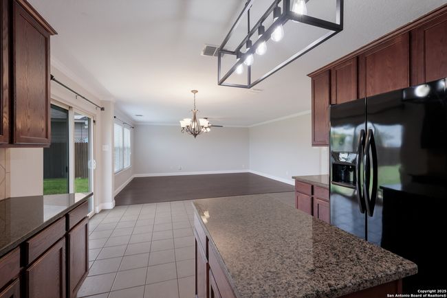 5811 Southern Knl, House other with 3 bedrooms, 3 bathrooms and null parking in San Antonio TX | Image 9