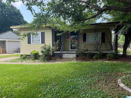 415 Linden St, TRUSSVILLE, AL, 35173-1231 | Card Image