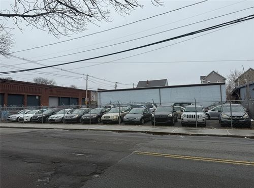 550 Prairie Ave, Providence, RI, 02905-1724 | Card Image