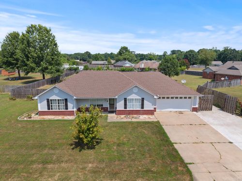 4 Hawk Dr, Vilonia, AR, 72173-8041 | Card Image