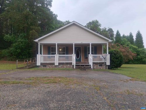 220 Camden St, Dillwyn, VA, 23936-2890 | Card Image