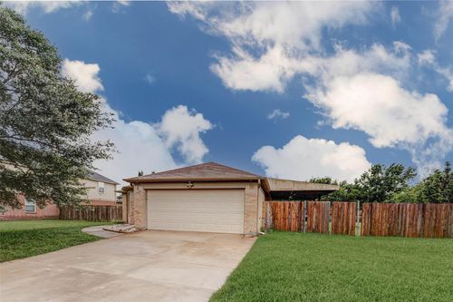 10627 Ince Ln, Houston, TX, 77040-6177 | Card Image