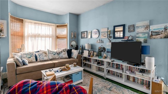 2009 Seneca St, Home with 7 bedrooms, 2 bathrooms and null parking in Buffalo NY | Image 9