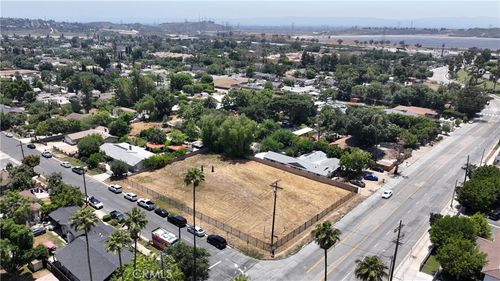 15766 Roxford St, Sylmar, CA, 91342-3534 | Card Image